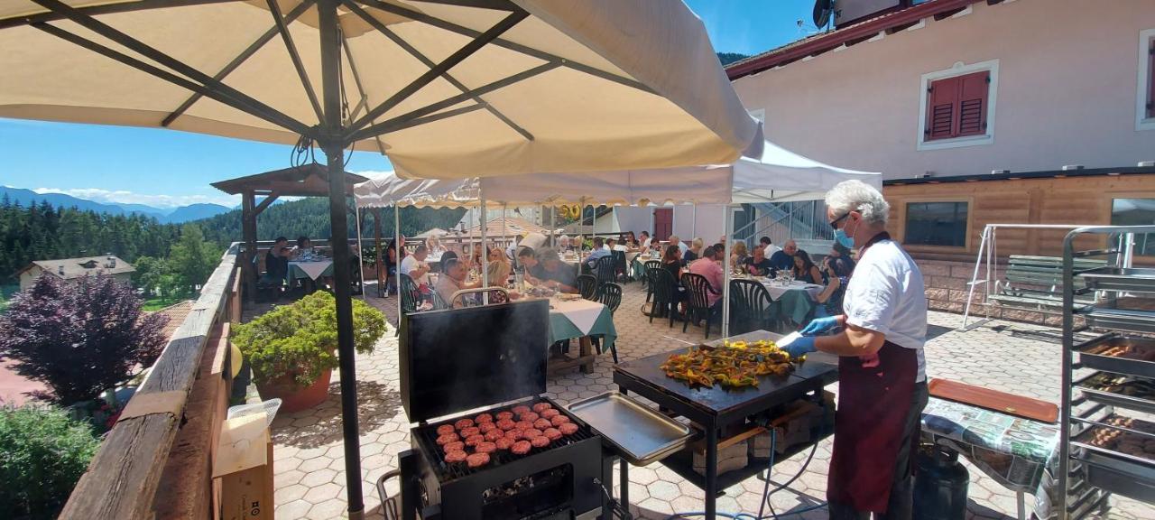 Alpen Garten Hotel Margherita Rumo Экстерьер фото