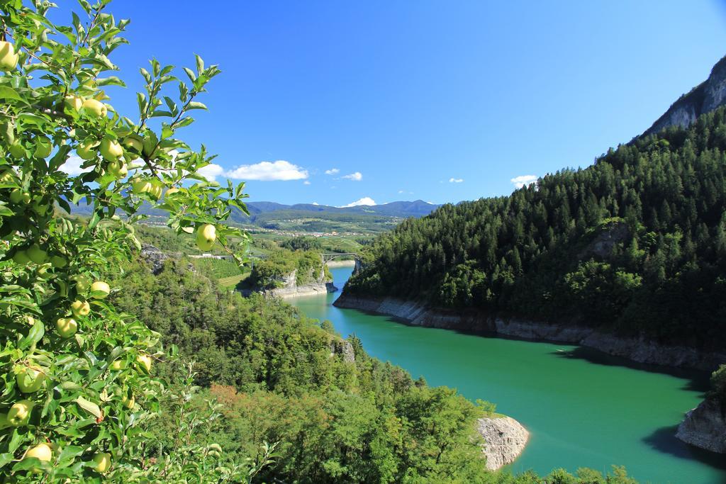Alpen Garten Hotel Margherita Rumo Экстерьер фото