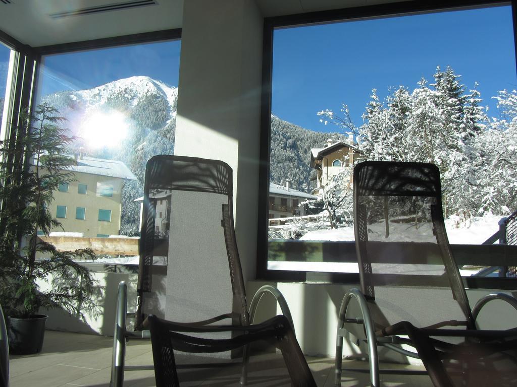 Alpen Garten Hotel Margherita Rumo Экстерьер фото
