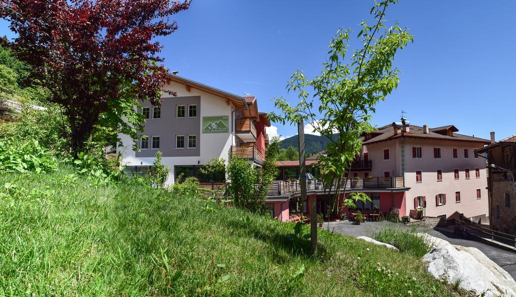 Alpen Garten Hotel Margherita Rumo Экстерьер фото