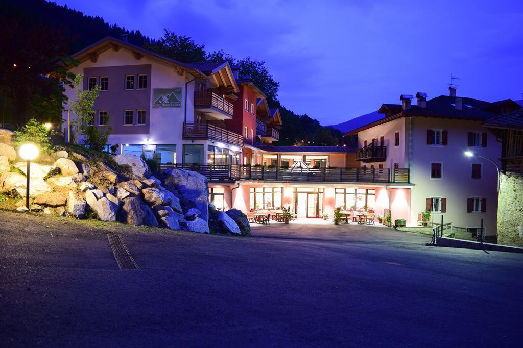 Alpen Garten Hotel Margherita Rumo Экстерьер фото