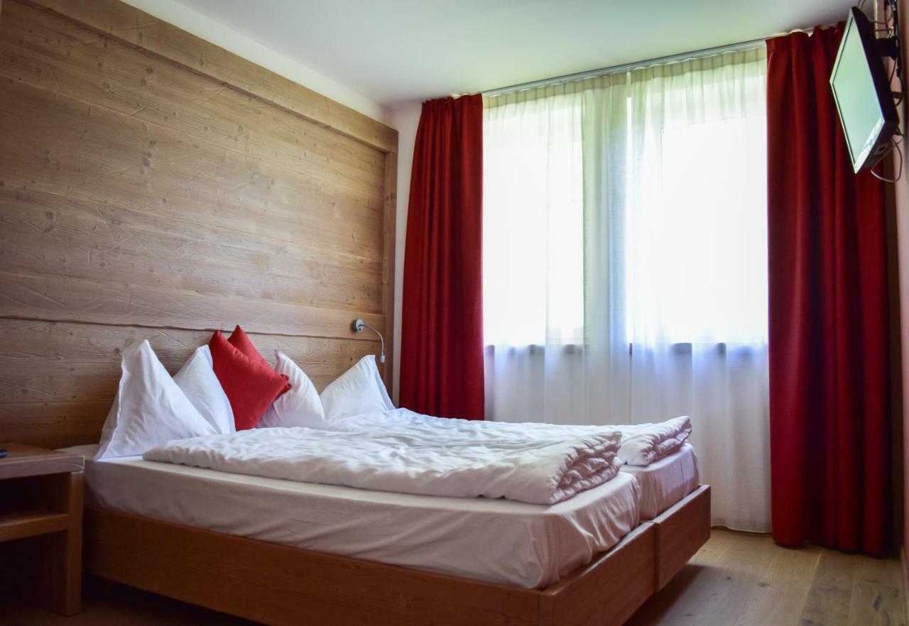 Alpen Garten Hotel Margherita Rumo Экстерьер фото